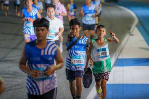 BIB: 128, 2585, 10053, 1031
                            <button type="button" onclick="openModal(23067578)" class="btn btn-primary btn-sm float-right btn-popup" data-toggle="modal" data-target=".modal-high-quality">
                        <i class="fas fa-shopping-cart"></i> Add to Cart
                    </button>
                                            <button type="button" onclick="isThisMe(23067578, true)" class="btn btn-success btn-sm float-right btn-popup btn-isme hidden" data-toggle="tooltip" data-placement="bottom" title="นี่คือรูปของคุณใช่ไหม คลิกที่นี่เพื่อเอาเข้าอัลบั้ม">
                        <i class="fas fa-plus"></i> Add to album
                    </button>
                    <button type="button" onclick="isThisMe(23067578, false)" class="btn btn-warning btn-sm float-right btn-popup btn-isnotme hidden">
                        <i class="fas fa-ban"></i> Remove from album
                    </button>